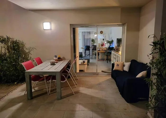 La De Audrey Et Montagne * Santa-Lucia-di-Moriani