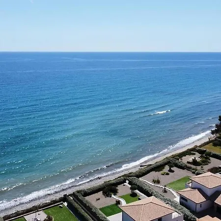 La De Audrey Et Montagne Santa-Lucia-di-Moriani