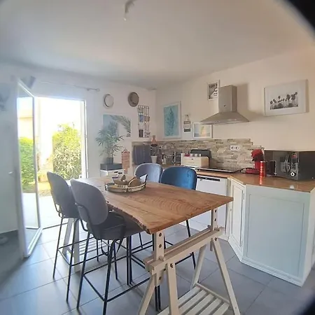 La De Audrey Et Montagne Holiday home *